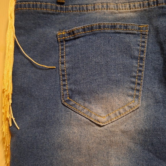 EUC Plus Size Western Jeans with Beige Fringes - Picture 7 of 9